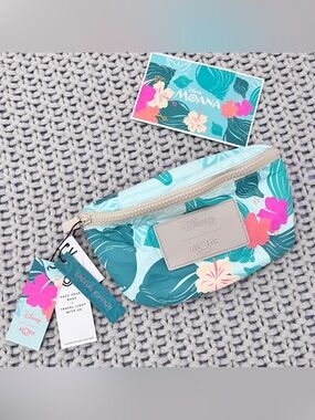 Aloha Collection x DISNEY • MOANA Mini Hip Pack High Seas Limited Edition SALTY